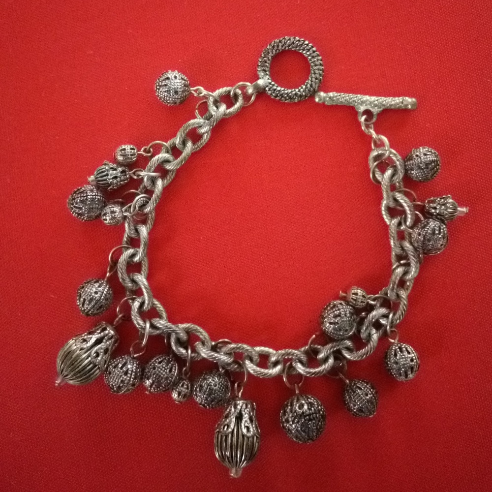 Charm bracelet